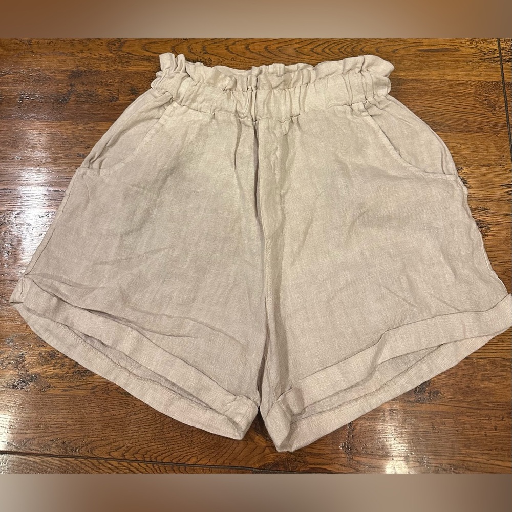 Elegant High Waist Beige Shorts 100% linen